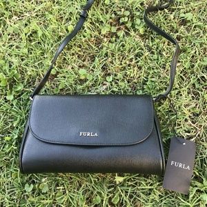 FURLA Lilli Crossbody Leather Bag Clutch Onyx